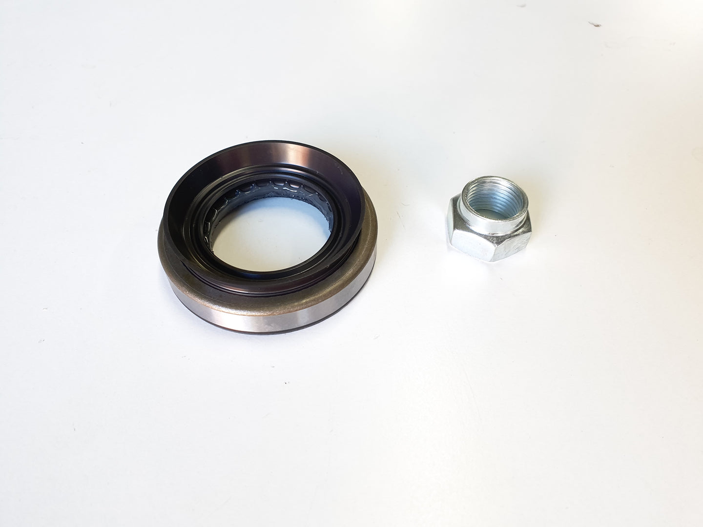 T series Differential pinion seal